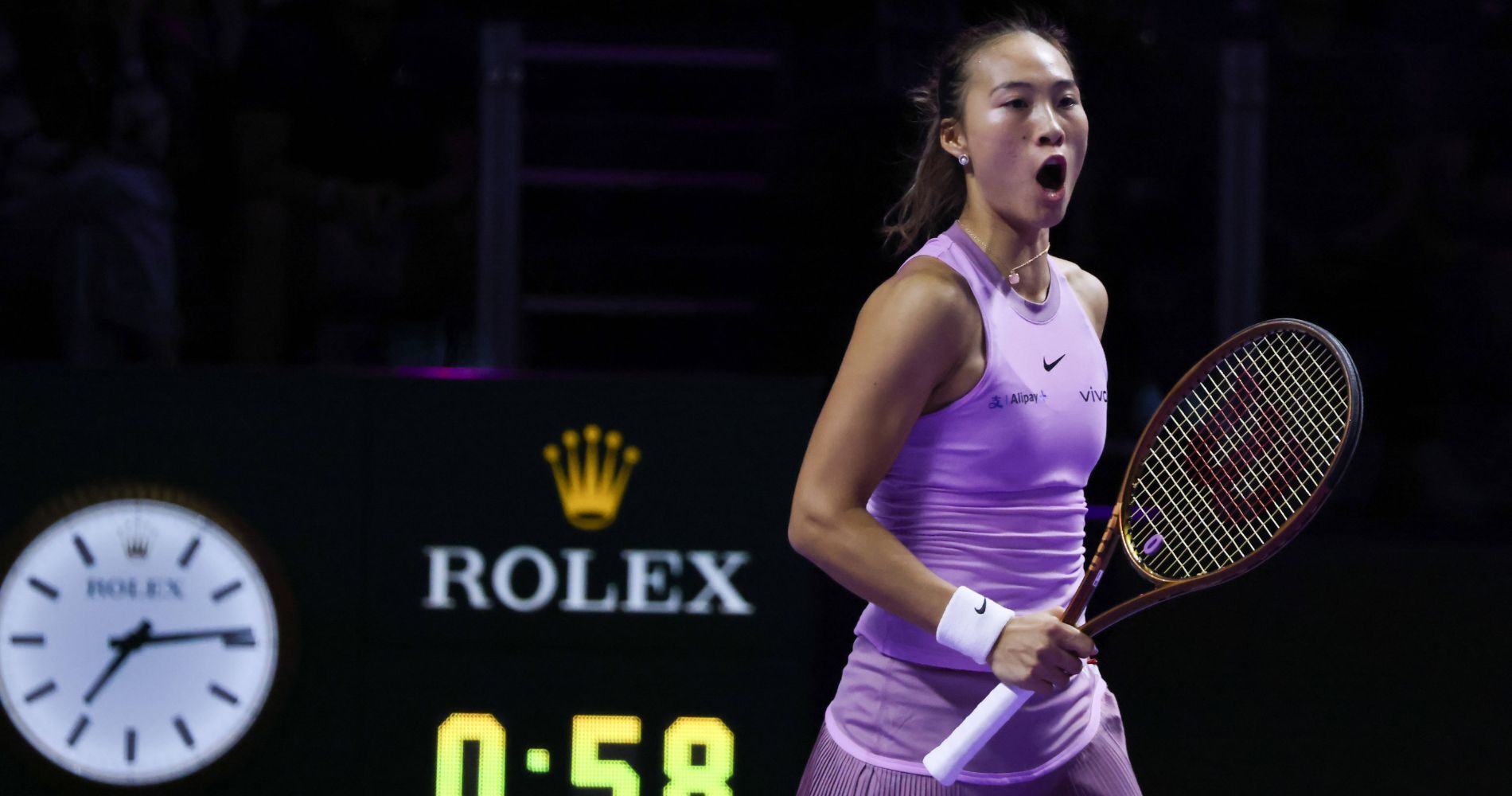 WTA Finals Zheng thumps Paolini to make the semifinals Tennis Majors