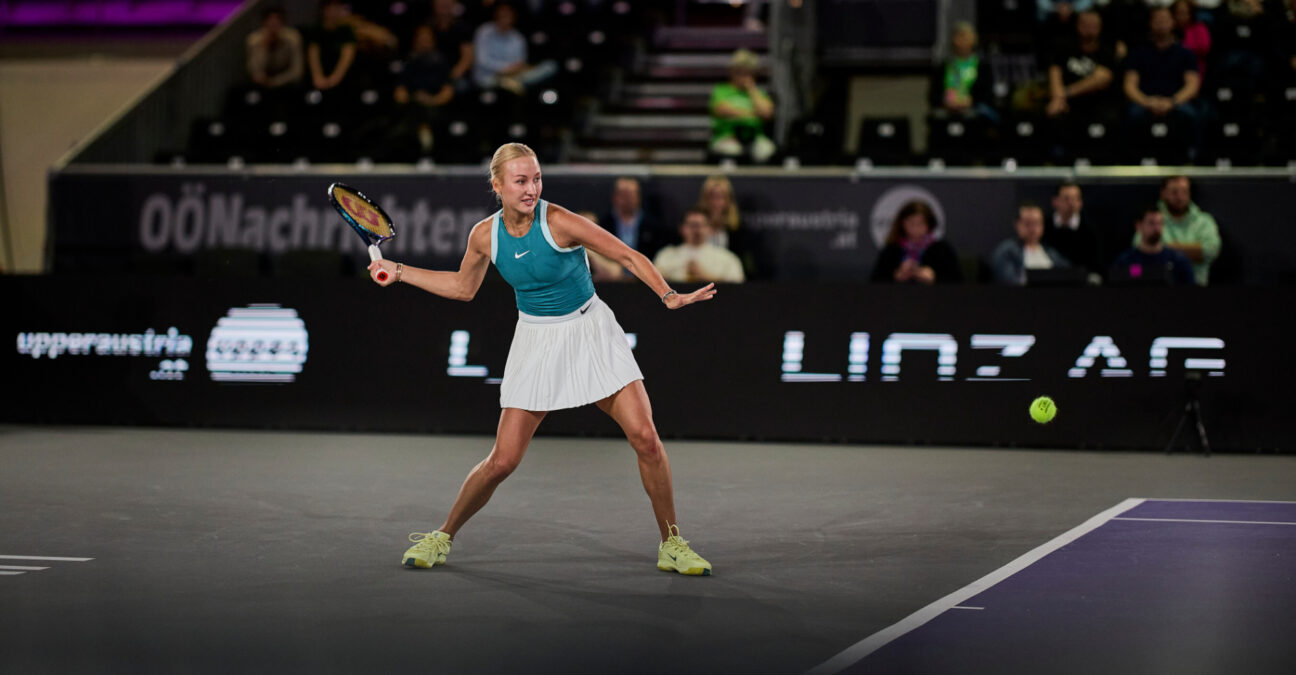 January 29, 2025, Linz, Upper Austria, Austria: Anastasia Potapova, returns with forehand to Rebecca Sramkova of Slovakia during the Upper Austria Ladies Linz - Womens Tennis, WTA500 (