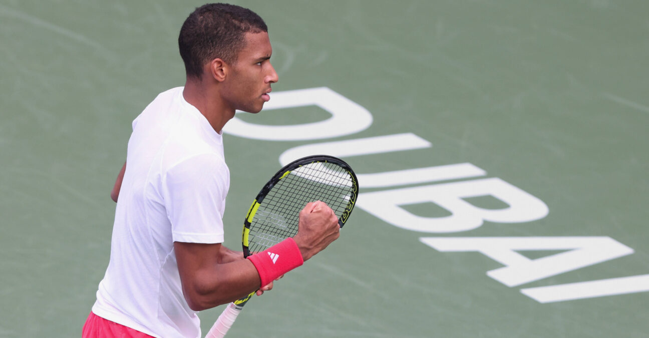 Felix Auger-Aliassime CAN macht die Faust und jubelt,Jubel,Freude,Emotion, Dubai Duty Free Tennis Championships, Dubai, U.A.E. Felix Auger Aliassime CAN makes a fist and cheers,Cheers,Joy,Emotion, Dubai Duty Free Tennis Championships, Dubai, U A E