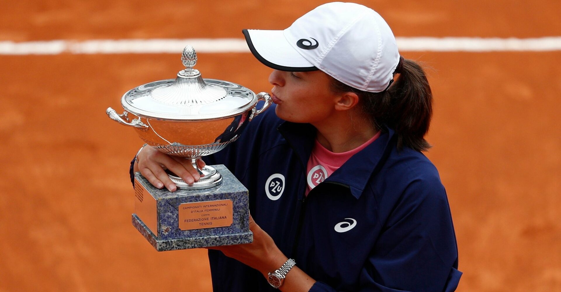 WTA Rome Swiatek écrabouille Pliskova 60 60 en finale