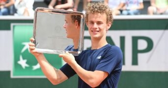 Luca Van Assche at Roland-Garros in 2021