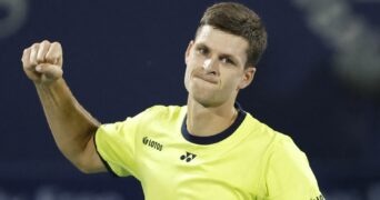 Hubert Hurkacz lors du tournoi ATP de Dubaï en 2022