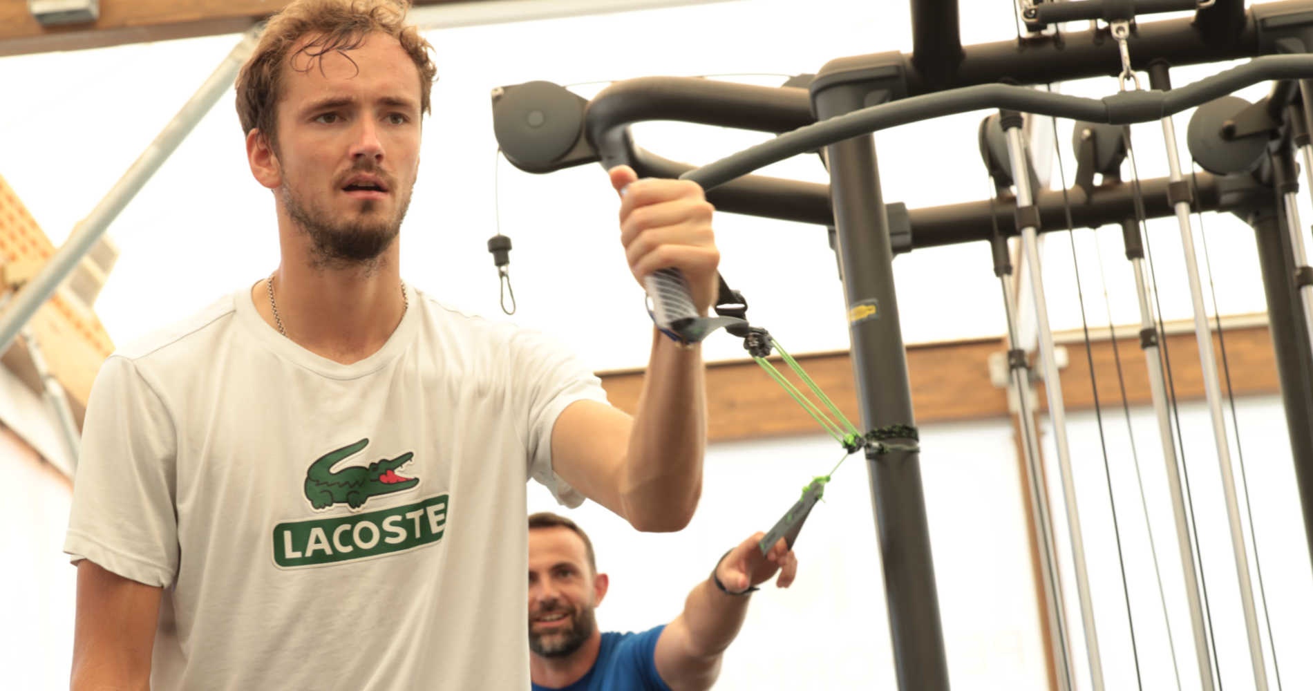 Daniil Medvedev en salle de musculation, mai 2022