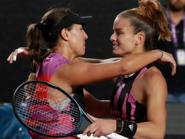 Jessica Pegula Maria Sakkari handshake after final in Guadalajara 2022