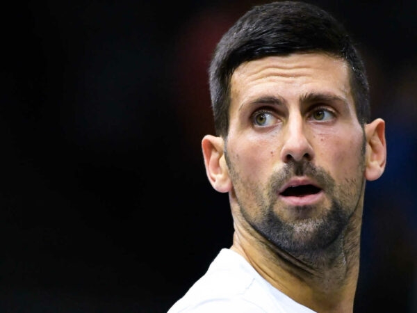 Novak Djokovic durinh his practice at the Rolex Paris Masters in 2022