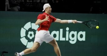 Denis Shapovalov Davis Cup return forehand indoor cap