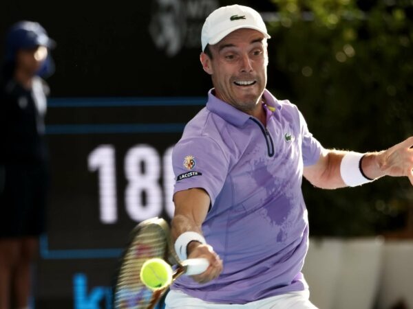 Roberto Bautista Agut coup droit casquette radar Adelaide