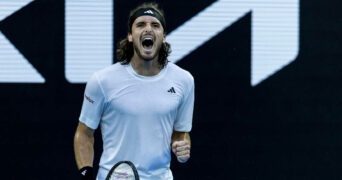 Stefanos Tsitsipas après sa victoire contre Jannik Sinner à l'Open d'Australie 2023