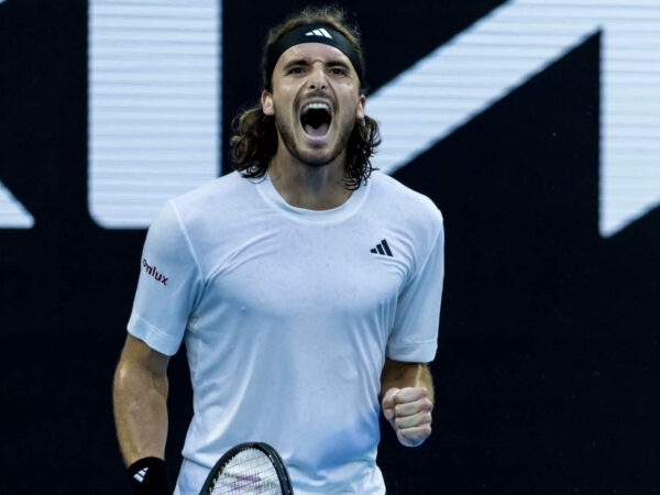 Stefanos Tsitsipas après sa victoire contre Jannik Sinner à l'Open d'Australie 2023