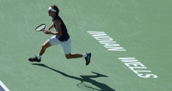 Alexander Zverev Indian Wells fond de court défense