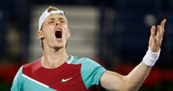 Denis Shapovalov à Dubaï en 2022