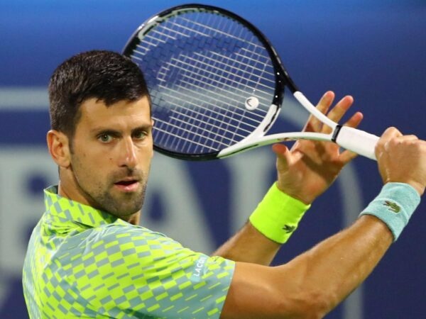 Novak Djokovic lors de son quart de finale à Dubaï en 2023