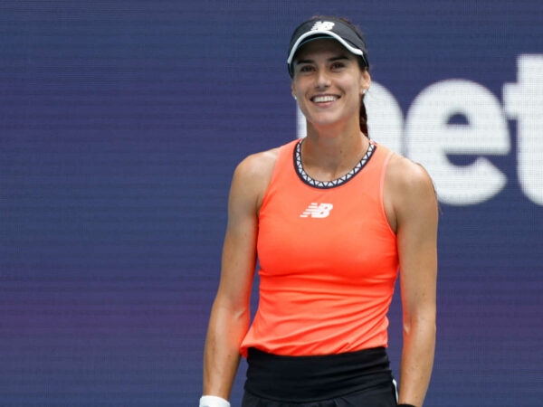 Sourire de Sorana Cirstea à Miami en 2023