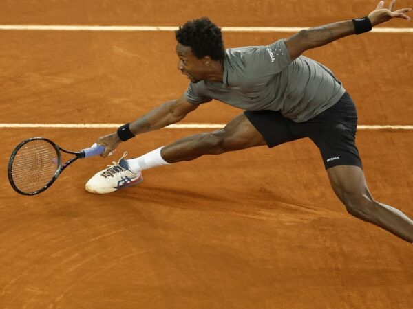 Gael Monfils Madrid glissade défense bout de course