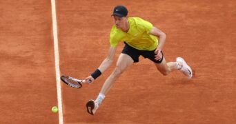 Jannik Sinner Monte Carlo coup droit bout de course