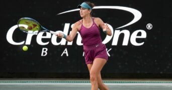 Belinda Bencic - Charleston 2023