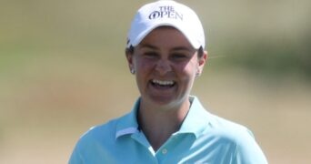 Ashleigh Barty jouant au golf - © AI / Reuters / Panoramic
