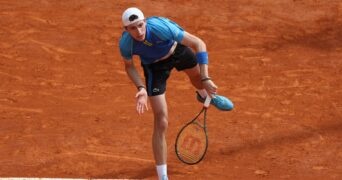 Ugo Humbert service lifté Monte Carlo 2023