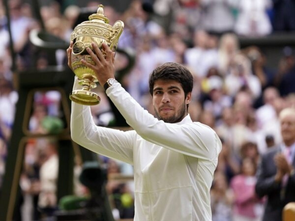 Carlos Alcaraz, Wimbledon 2023 | © Alberto Pezzali/AP/SIPA