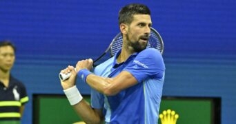 Novak Djokovic US Open 2023 revers fin de geste