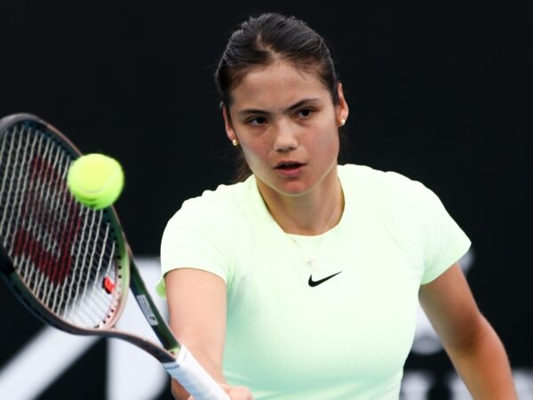 Emma Raducanu Open d'Australie 2024 entraînement