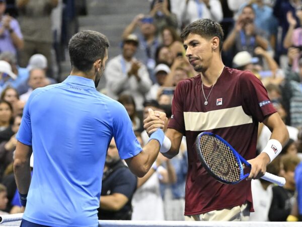 Alexei Popyrin et Novak Djokovic US Open 2024 (Chryslene Caillaud / Panoramic)