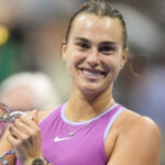 Aryna Sabalenka US Open 2024 trophée