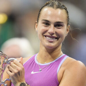 Aryna Sabalenka US Open 2024 trophée